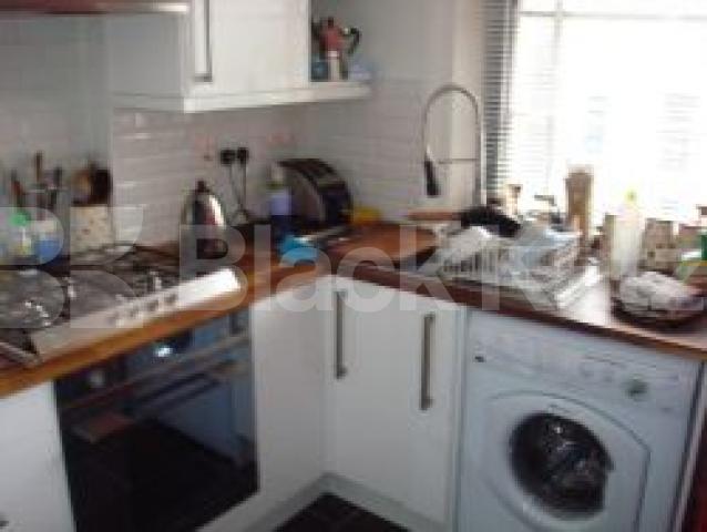 			New Instrction, 1 Bedroom, 1 bath, 1 reception Flat			 Agar Grove, CAMDEN SQUARE